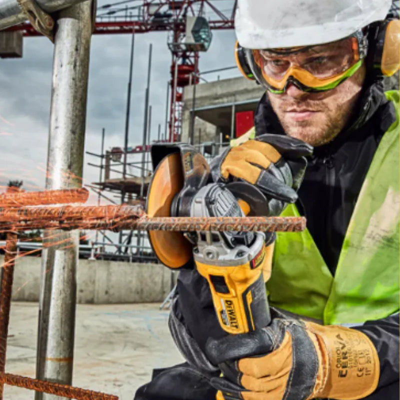 KIT DEWALT ORIGINAL: QUEDAN 6 UNIDADES - TALADRO INALÁMBRICO + AMOLADORA DE ALTO IMPACTO + 26 ACCESORIOS + 2 BATERIAS - PROMOCION CIERRE DE LA TIENDA - ENVÍO GRATIS (promoción solo hoy)